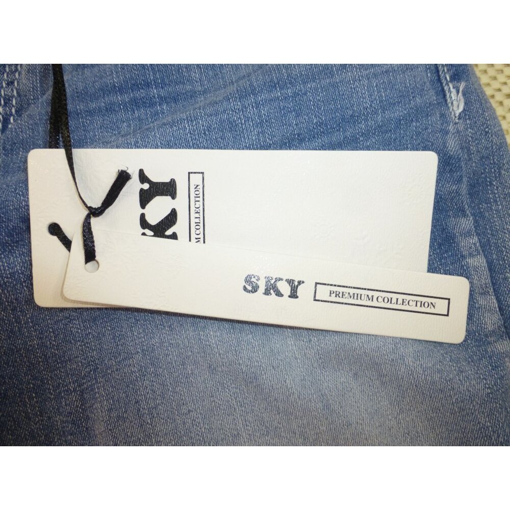 Sky Premium Collection Low Rise Flare Embroidered Skull & Floral Denim Jeans 11/ - Picture 3 of 15